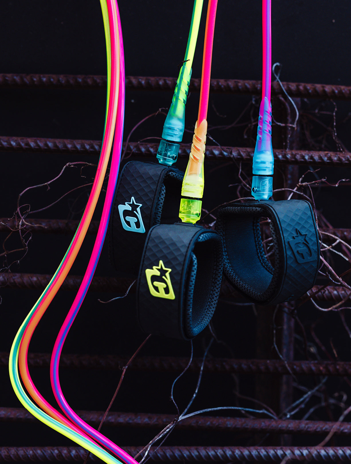 CREATURES OF LEISURE - RELIANCE PRO 6 LEASH - CANDY CORDS