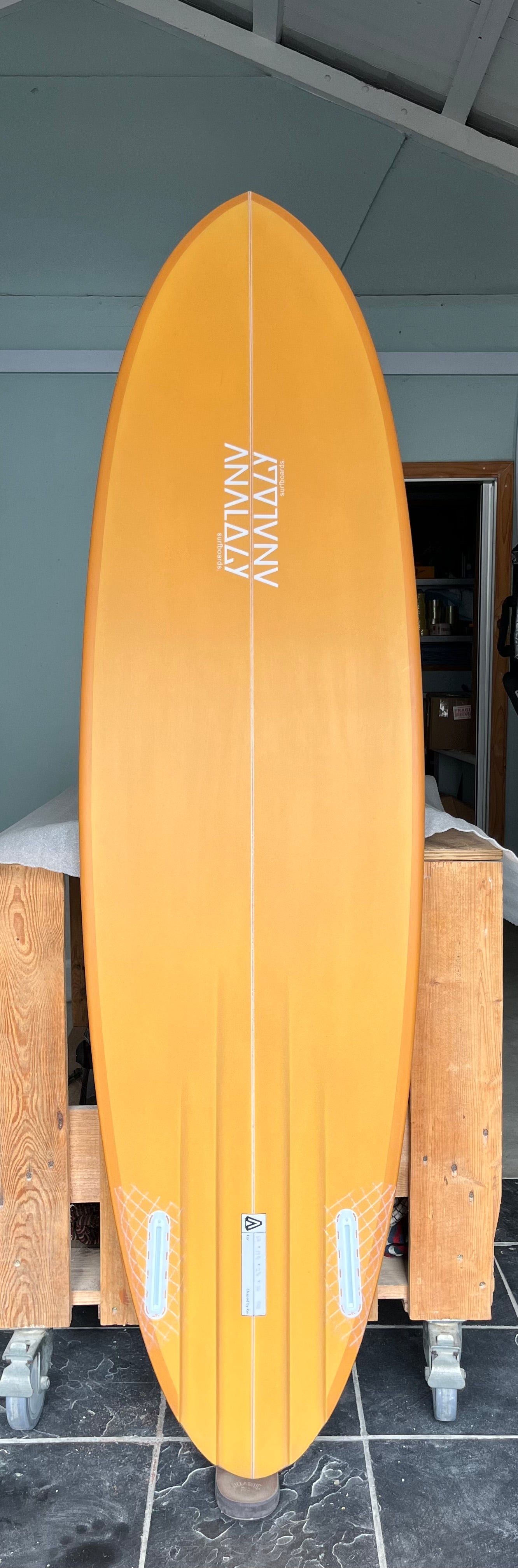 ANALOGY SURFBOARDS - CHANNEL BOTTOM TWIN - Pollywog