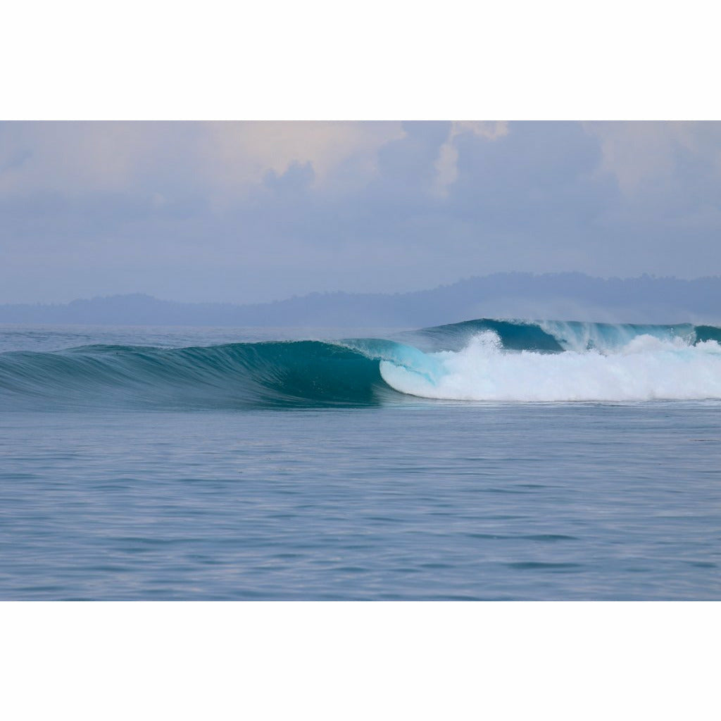 Surf Banyaks - The Seriti - Your uncrowded surf charter solution - Pollywog