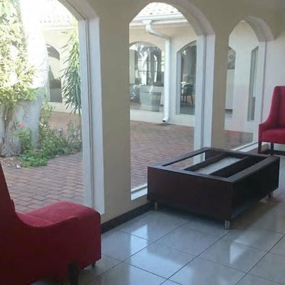 South Africa - Kwa-Zulu Natal - Beach and Bush Package - Pollywog